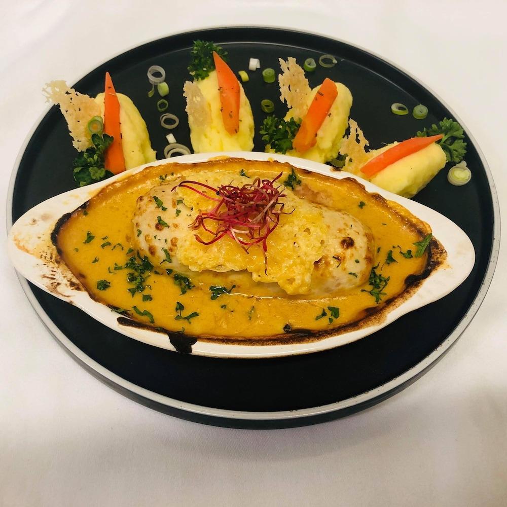 Logis - Hotel Du Nord Et Restaurant La Table D'Elisa Compiègne Eksteriør billede