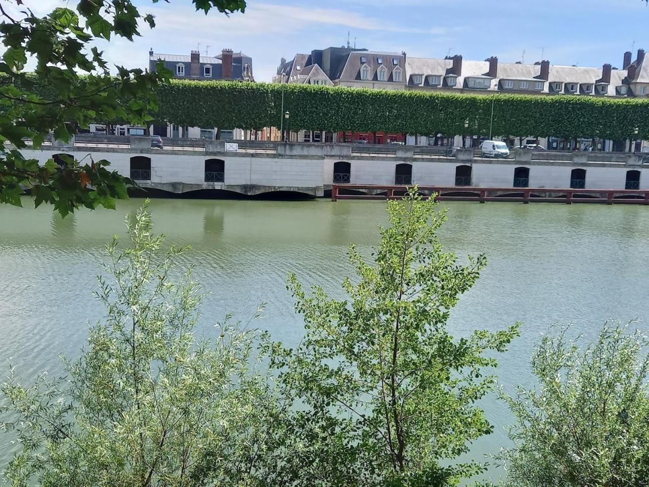 Logis - Hotel Du Nord Et Restaurant La Table D'Elisa Compiègne Eksteriør billede