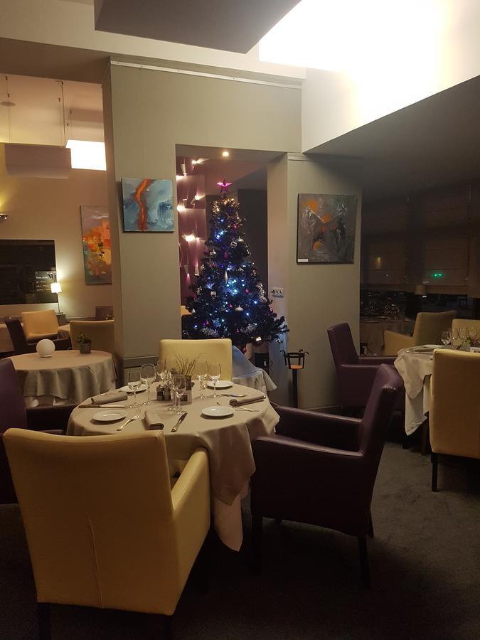 Logis - Hotel Du Nord Et Restaurant La Table D'Elisa Compiègne Eksteriør billede